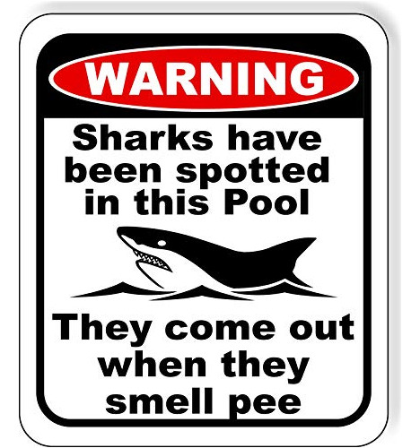 Advertencia: Se Han Visto Tiburones En Esta Piscina: Salen