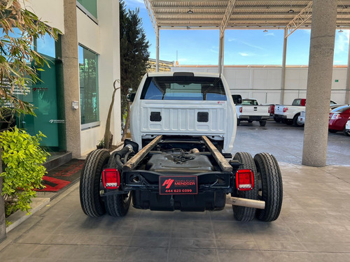 RAM 4000 5.7 Chasis Cabina P 4x2 Mt