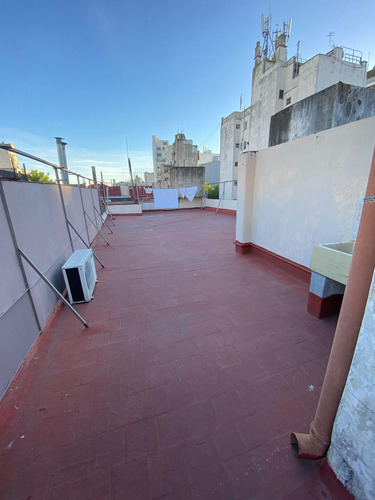Departamento 2 Ambientes Con Patio En Constitución