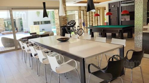 Imagen 29 de 30 de Exclusivo Inmueble Sobre Triple Lote En St. Thomas Canning
