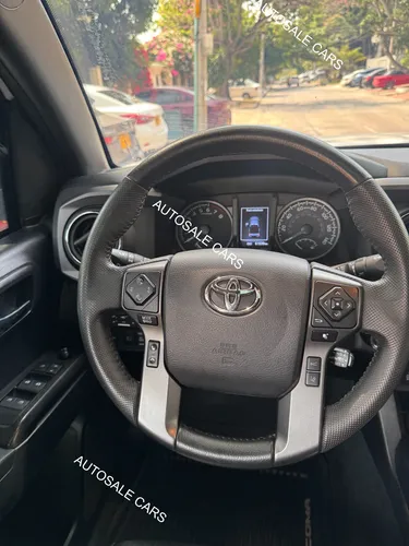 Toyota Tacoma SR5