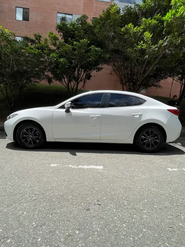 Mazda 3 2.0 touring mecanico
