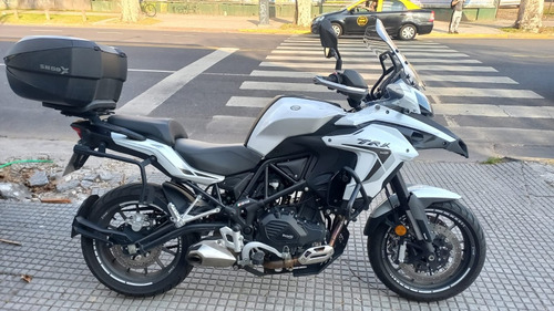 Imagen 2 de 6 de Benelli Trk 502 2020