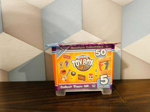 Micro Toy Box Series 1 Cajita Retro Juguete Toy Box 1 Pza