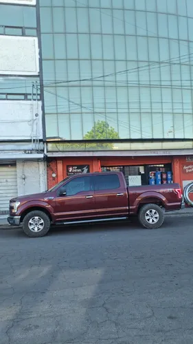 Ford F-150 5.0l Doble Cabina V8 4x4 At