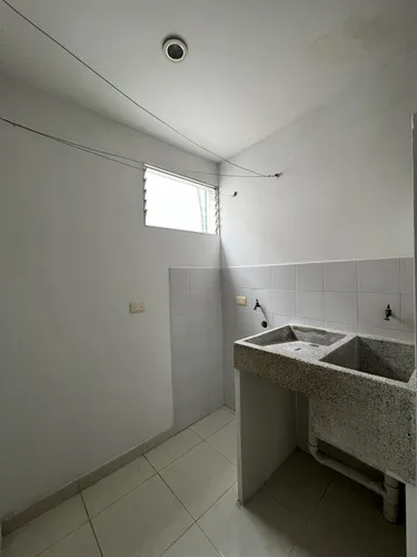 Apartamento En Arriendo En Guaimaral. Cod A30733
