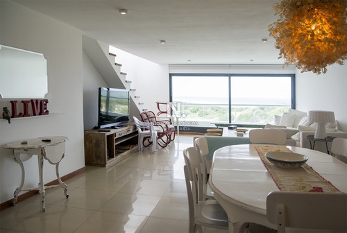 Hermoso Penthouse Duplex En Punta Del Este- Ref: 3331