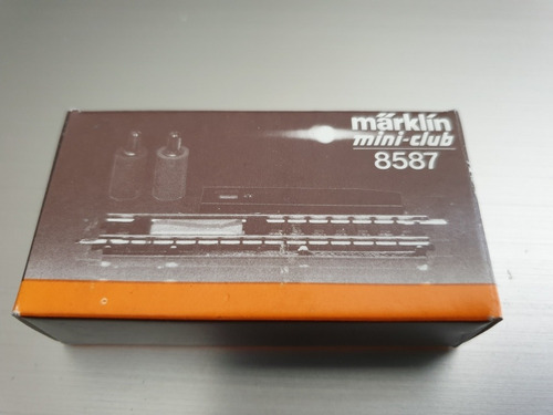 Imagen 1 de 2 de Vìa Desenganche Electro Magnetico Marklin Escala Z 8587