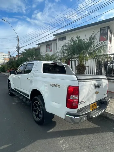 Chevrolet Colorado 2.8 High Country