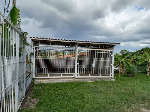 Imagen 10 de 11 de Se Vende Casa En San Juan De Los Morros Js 0412-2178530
