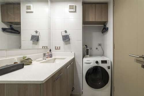Departamento Venta De 2 Dorm Ñuñoa Bien Mantenido Como Nuevo