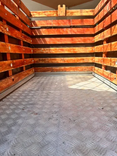 Remolque Estacas Con Carpa