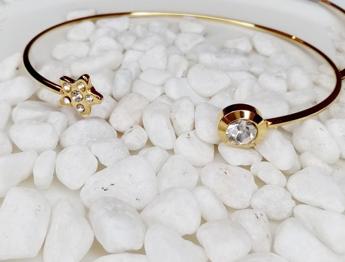 Imagen 4 de 5 de Pulsera Esclava Dorada Brillo Acero
