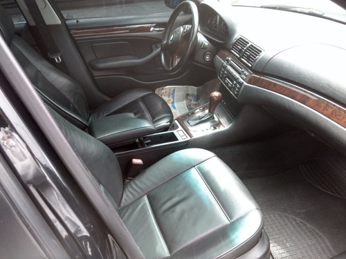 Imagem 5 de 11 de Bmw 2004 330i