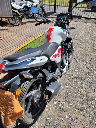 Imagen 3 de 16 de Benelli Tnt15