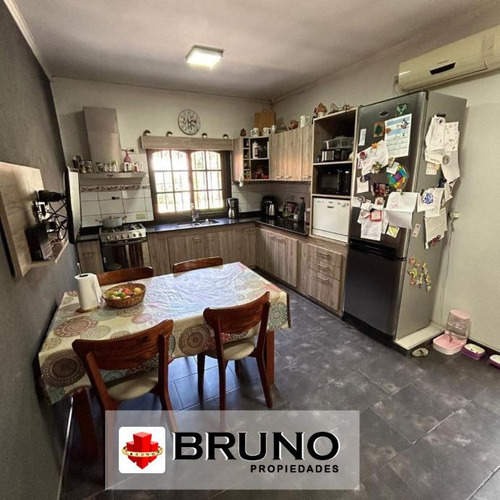 Casa En Venta En Merlo Sur