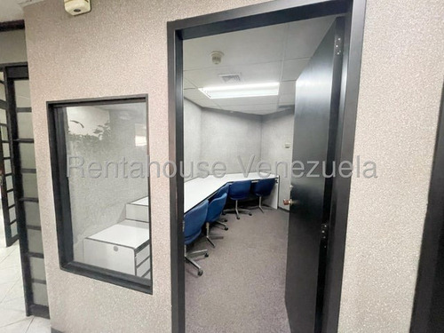 Oficina Comercial Venta La Urbina Mls - 25-6444