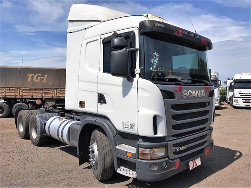 Caminhão Scania G-420 6x4