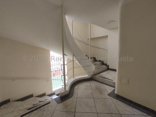 Imagen 2 de 26 de Apartamento En Venta Urb Los Chaguaramos, Maracay 23-19558 Hc