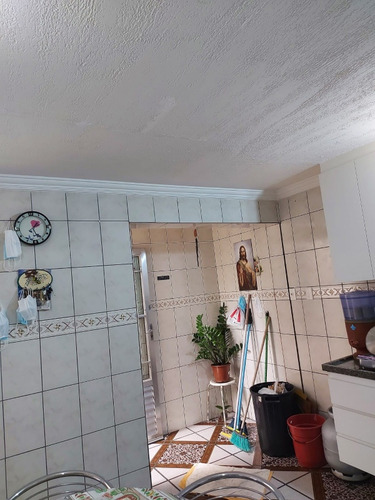 Vende-se Um Sobrado