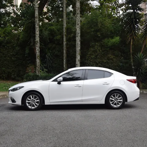 Mazda 3 2.0 Touring At