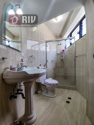 Venta- Lujoso Penthouse Ubicado En La Llanada, Caraballeda, Estado. La Guaira