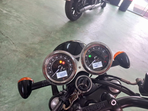 Imagem 2 de 5 de Triumph Bonneville T 100 B 2018