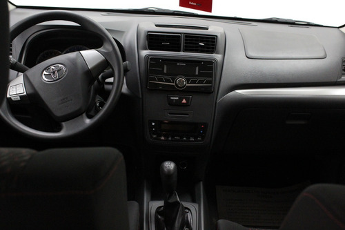 Imagen 10 de 12 de Toyota Avanza 2021 Le Mt
