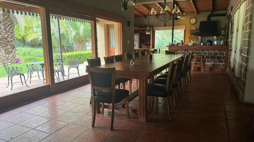 Venta Casa Quinta 5 Ambientes Chivilcoy Con Parque