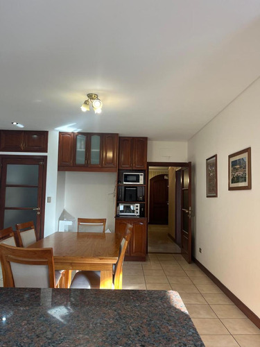 Casa En Inmejorable Zona!!