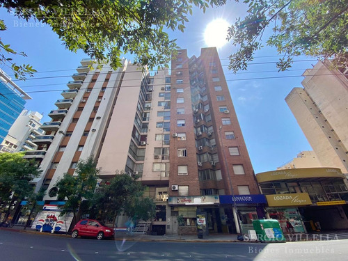 Imagen 18 de 18 de Av. Colón Casi Cañada | 2 Dormitorios | 1 Baño | Hermoso Patio!