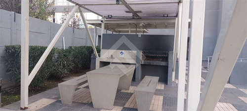 Departamento En Venta De 2 Dorm. En La Cisterna
