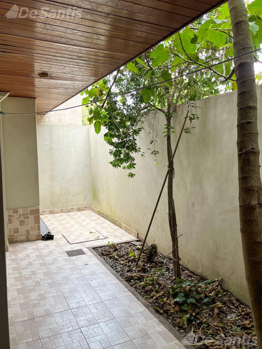 Casa En Punta Mogotes