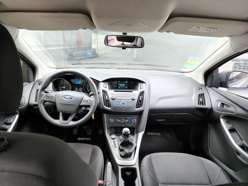 Imagen 9 de 12 de Ford Focus S Sedan 4p Mt 2016 Sarthou