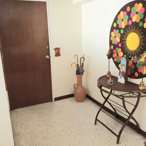 Imagen 5 de 10 de Vendo Apartamento 104m2 3h/2b/1pe Los Dos Caminos