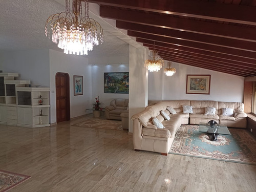Imagen 1 de 8 de Quinta En Venta, Alto Prado