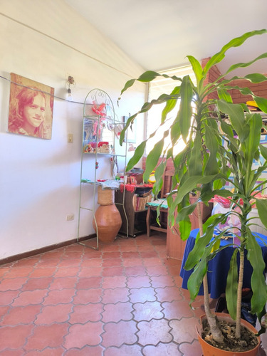 En Venta Apartamento Conjunto Capri Urbanización Valle Arriba