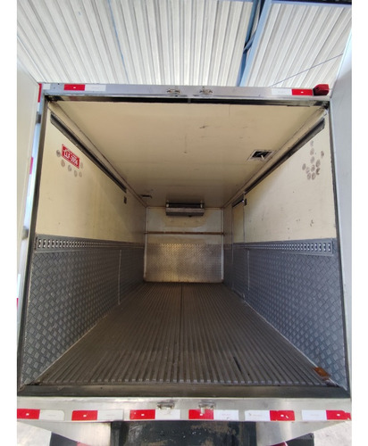 Volkswagen 8.120 Vw Tb-ic 4x2
