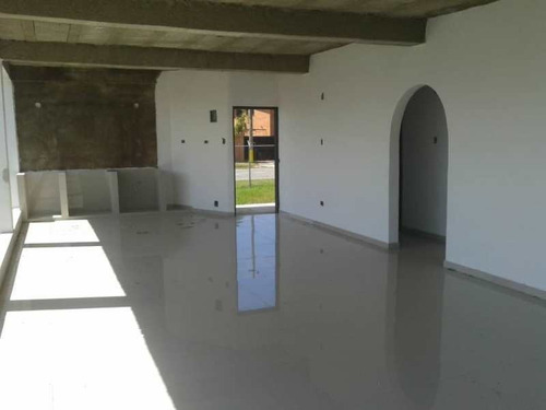 Imagen 5 de 14 de Casa En Venta