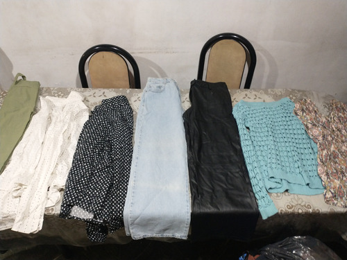 Lote De Ropa Ideal Feria Americana 54 Prendas Blanco (Usado)