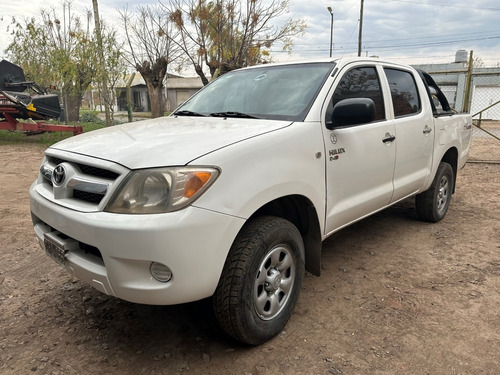 Vendo Toyota Hilux 4x4 Dx Pack 2.5 Td. Kilometros Reales.