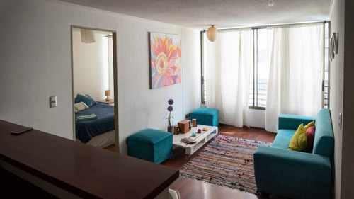 Vende Lindo Depto En Stgo A Pasos De Locomoción 2d2b 57mt2