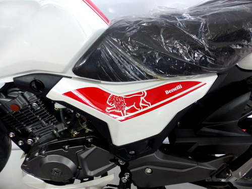 Imagen 6 de 14 de Benelli Tnt 15 Naked Street 150cc
