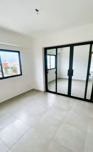 Evaristo Morales - Apartamento De 1 Hab + Estudio