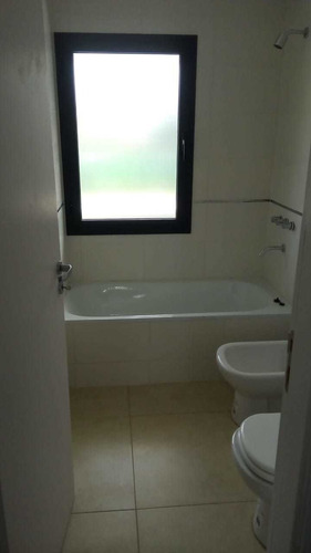 Imagen 2 de 13 de Santina Norte Casa De 3 Dormitorios A Estrenar