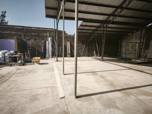 Arriendo Bodega  Con Oficinas  520 M2 Uso Industrial