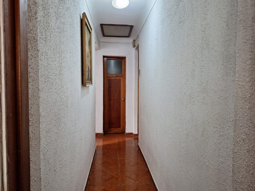 Am21 Propiedad En Excelentes Condiciones Con Gran Piscina.