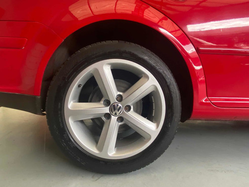Imagen 12 de 13 de Volkswagen Jetta Clásico 2013 2.0 Gl Team At