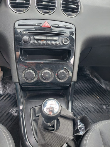Imagen 7 de 11 de Peugeot 408