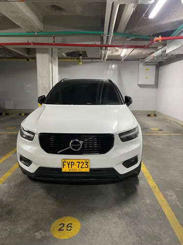 Volvo XC40 2.0 T5 Awd R-design